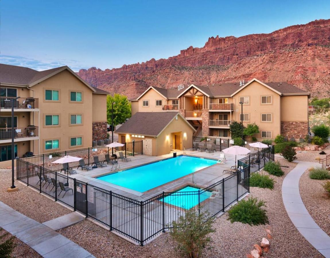 2I Top Floor Moab Redcliff Condo, Pool & Hot Tub Екстериор снимка